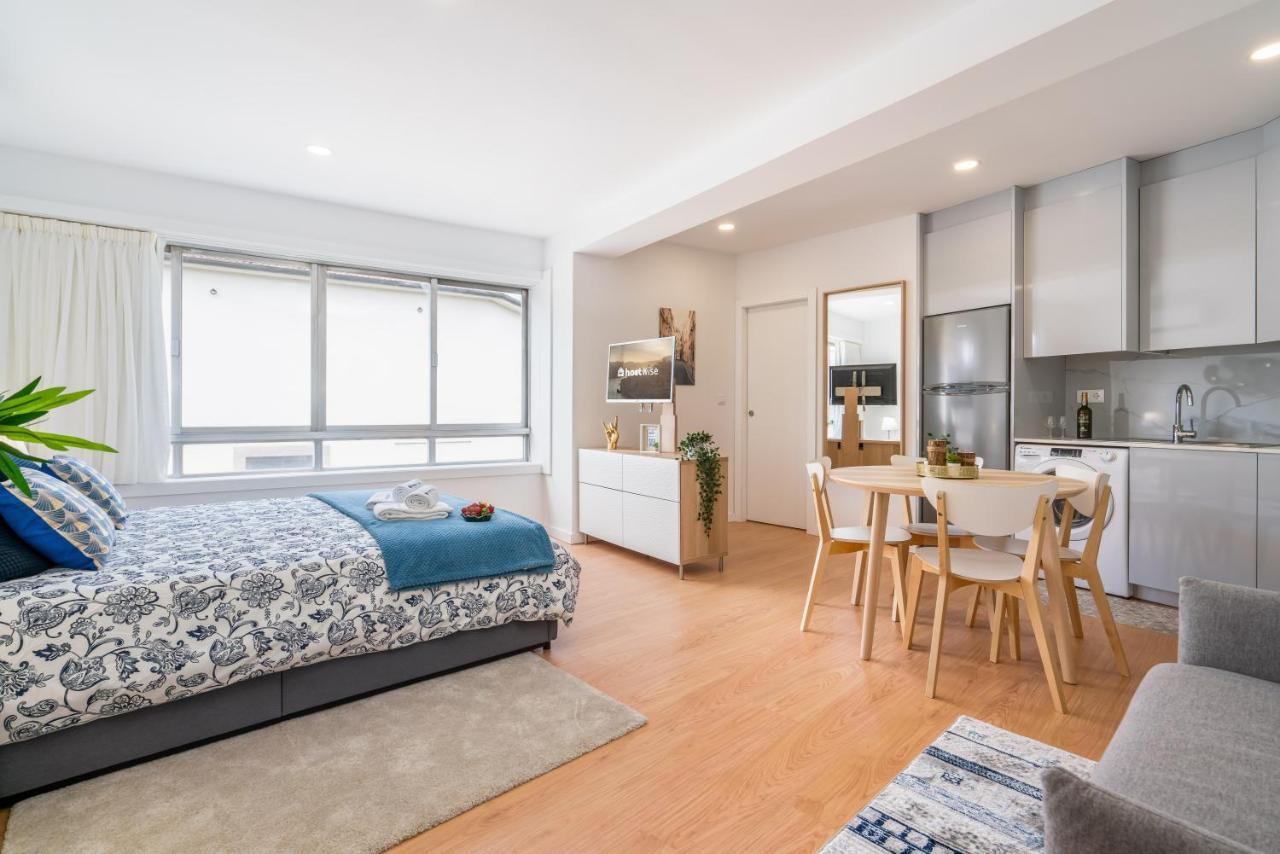 Host Wise - Comfy Sunny Flat - Prime Location Apartment Porto Luaran gambar