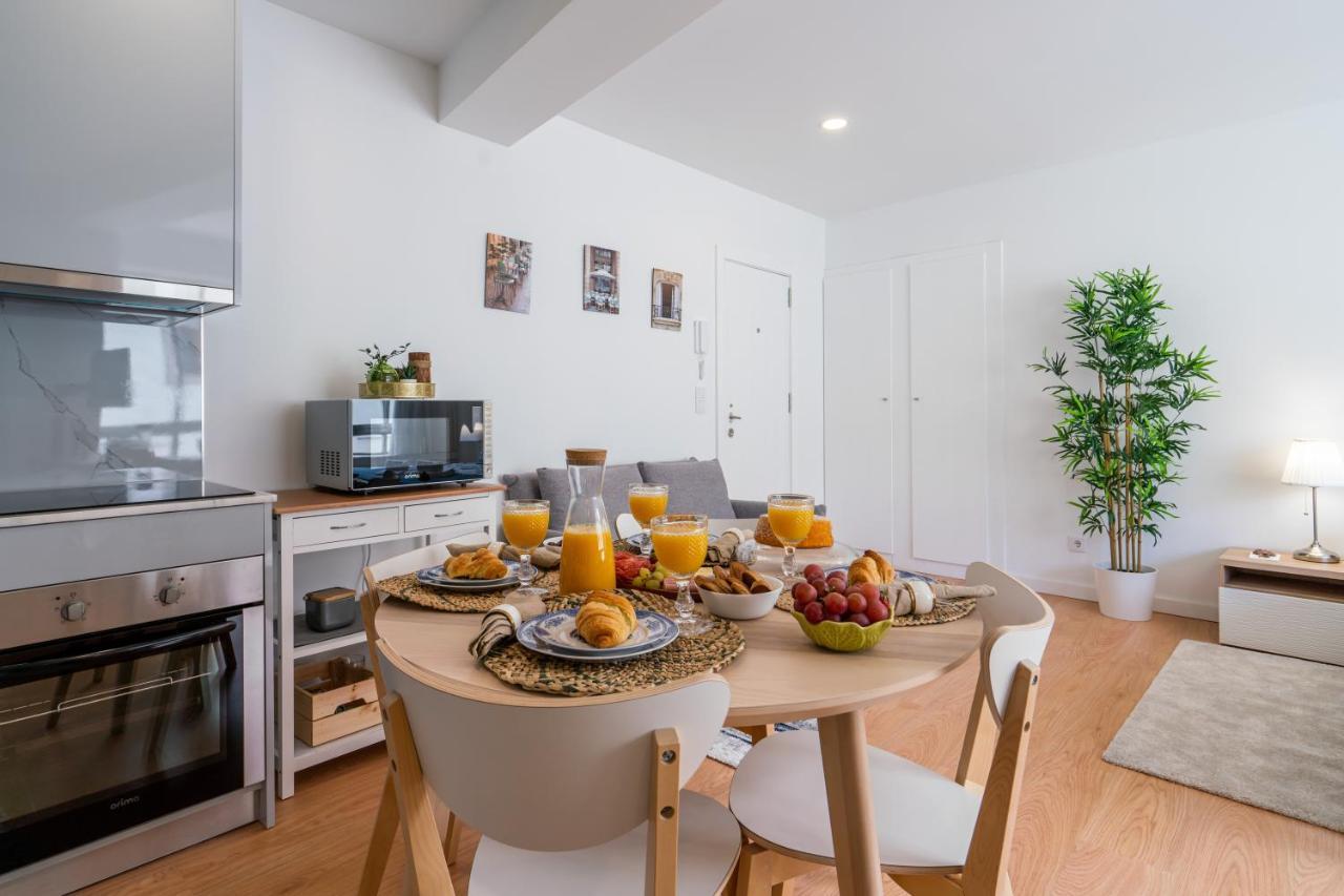 Host Wise - Comfy Sunny Flat - Prime Location Apartment Porto Luaran gambar