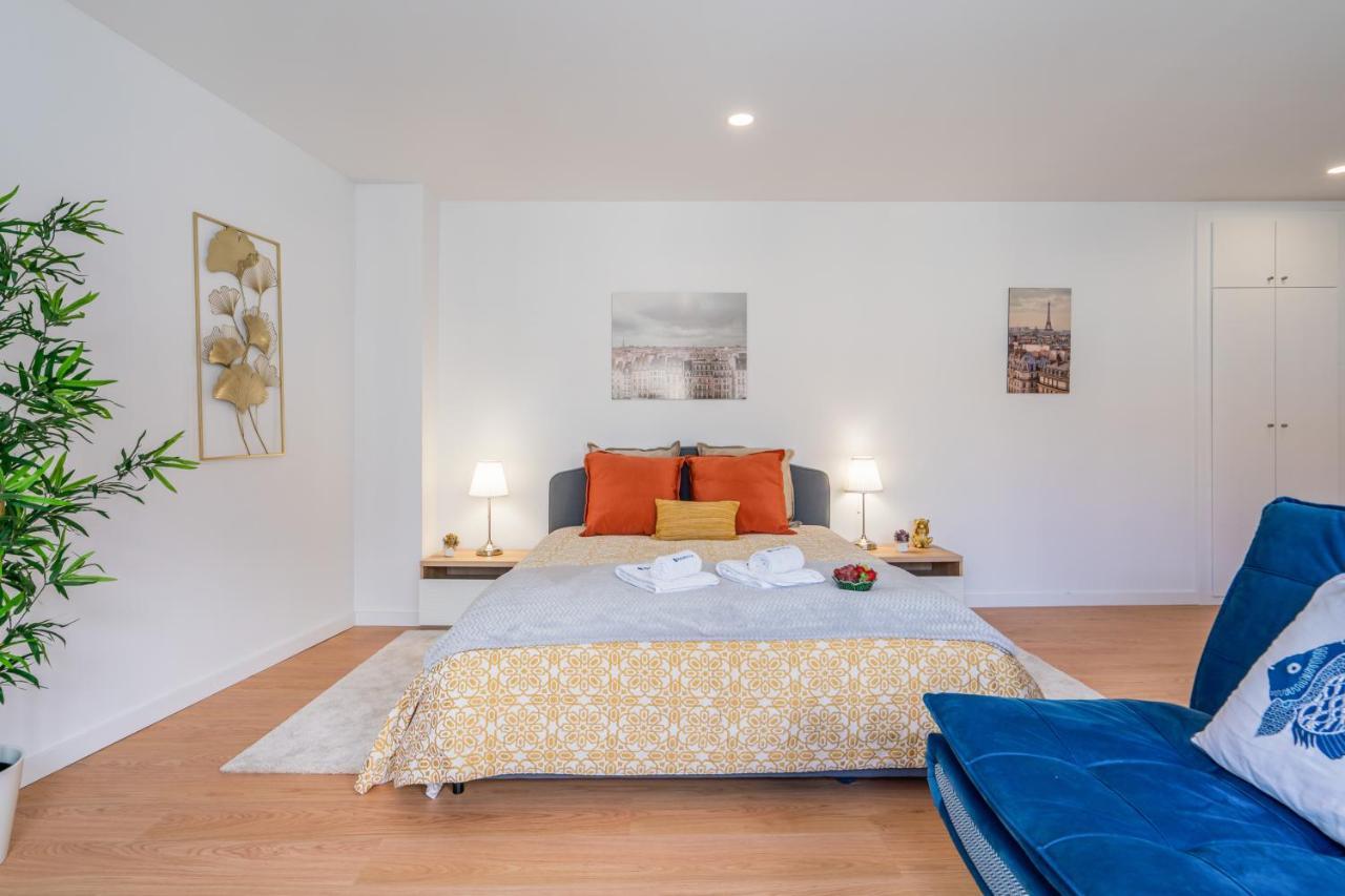 Host Wise - Comfy Sunny Flat - Prime Location Apartment Porto Luaran gambar